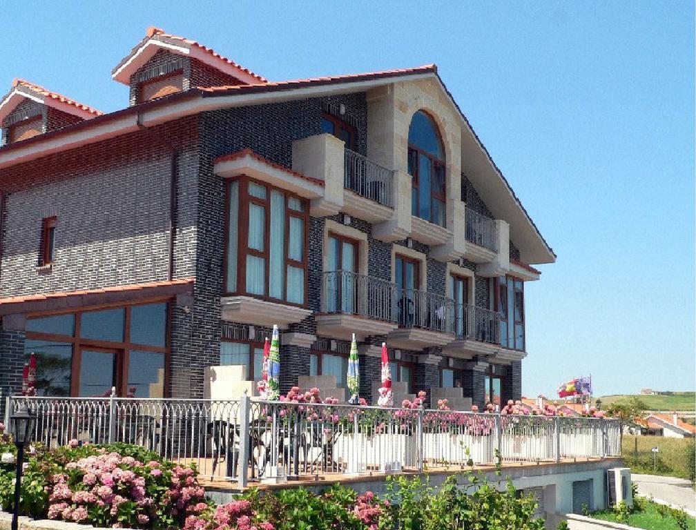 Hotel Azul De Galimar San Vicente De La Barquera Bagian luar foto