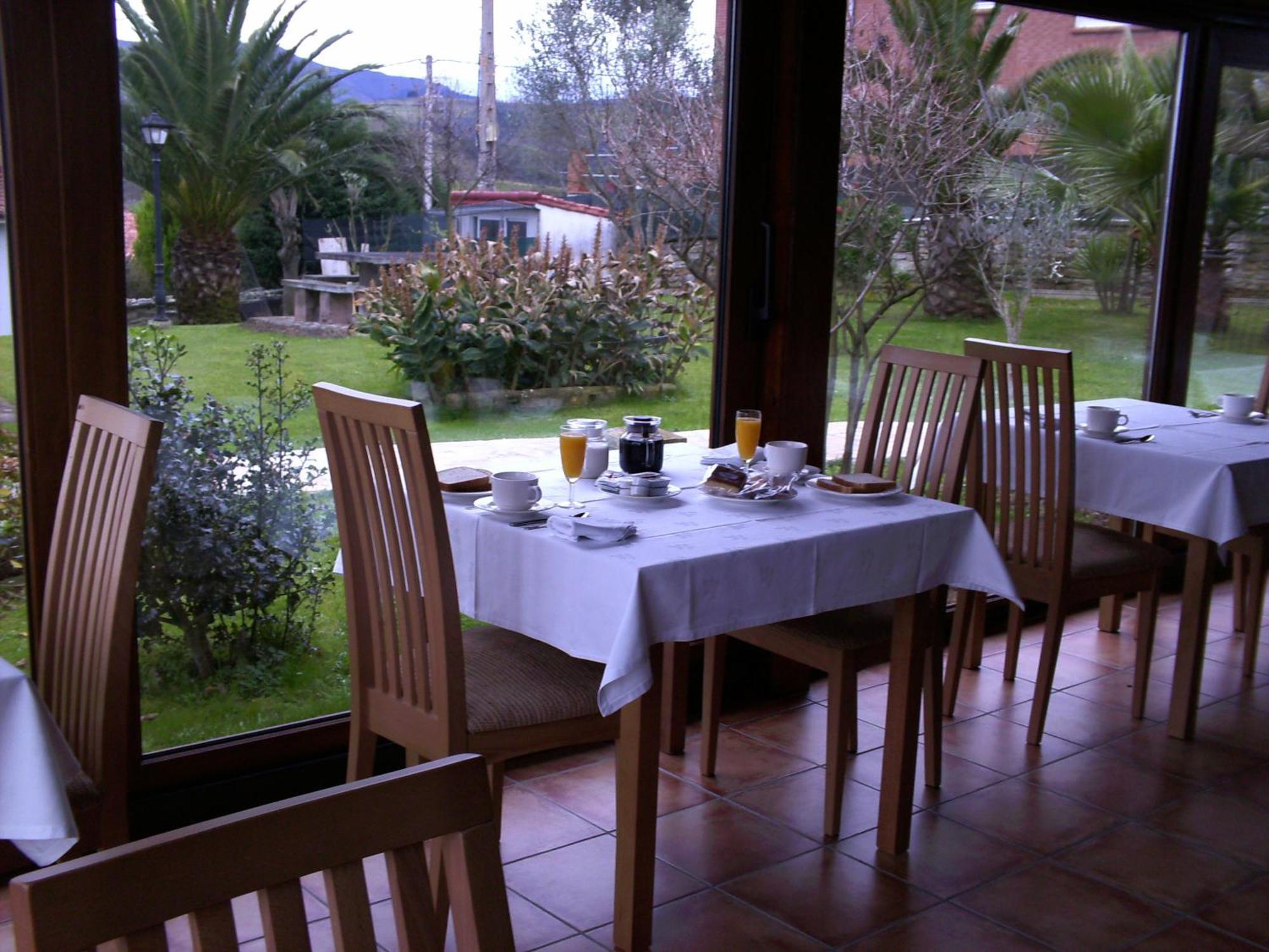 Hotel Azul De Galimar San Vicente De La Barquera Bagian luar foto